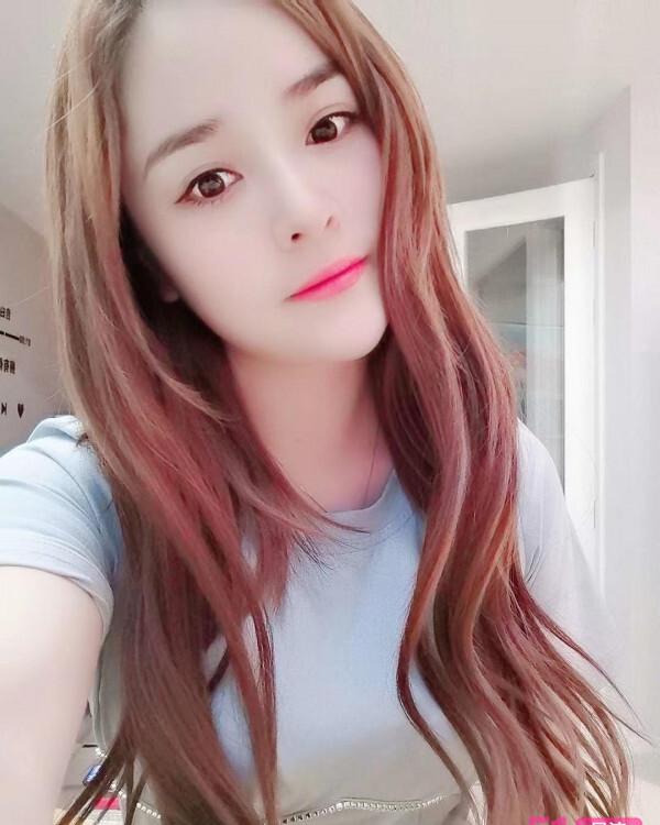 红姐家薇薇小活再探 泄满嘴