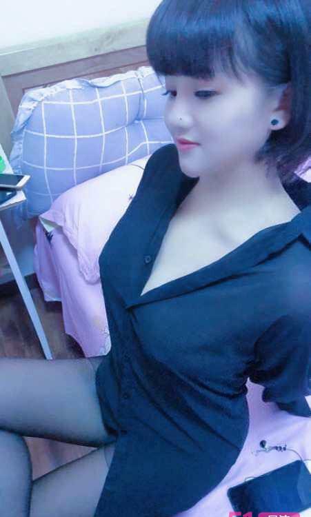 徐汇童颜巨乳妮妮