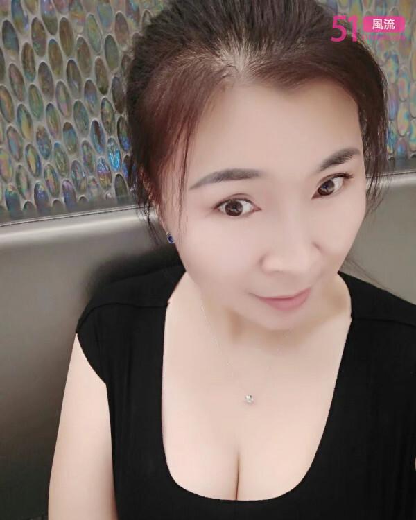 东方明珠广场骚货