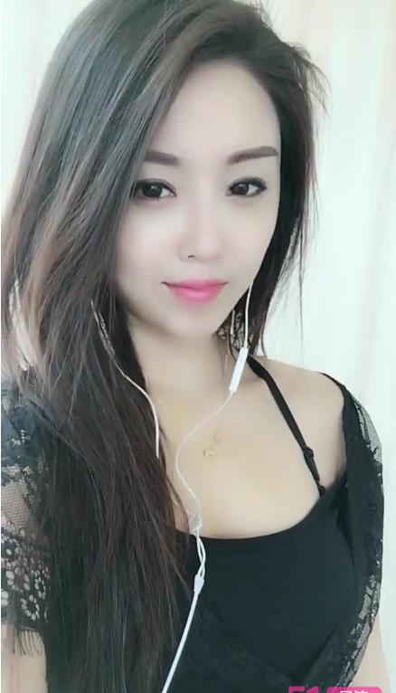 光谷小世界会所妹子出来找外快