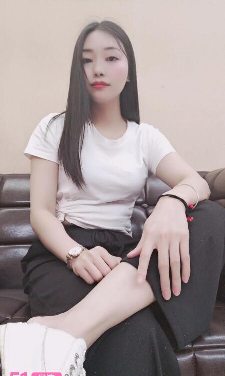 广州会所出来的妹子