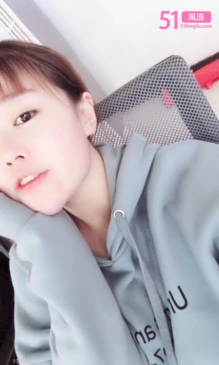 北苑00后兼职嫩妹