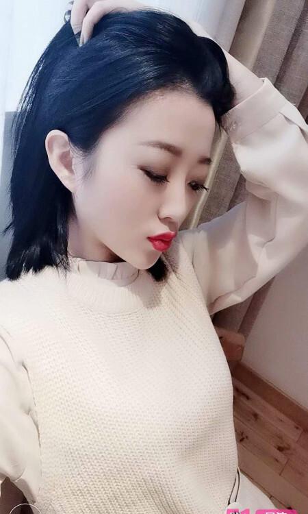 气质很好的妙龄女郎