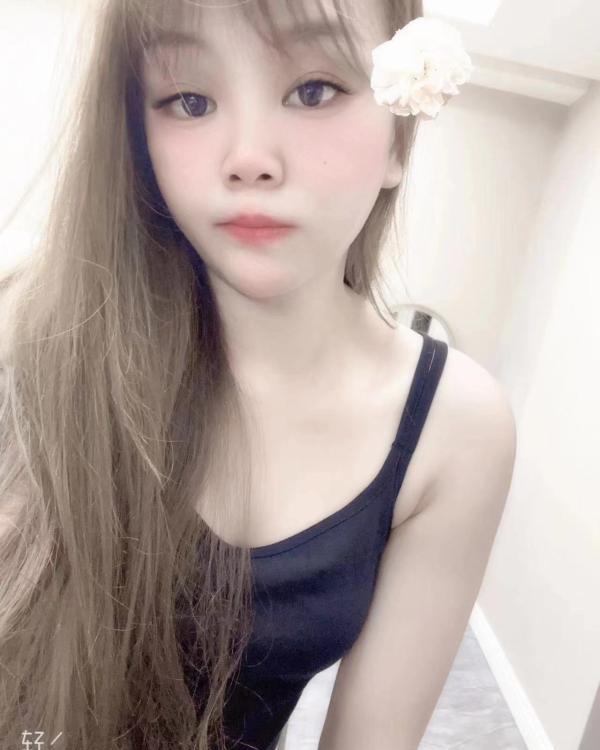 1.68大长腿小骚妇