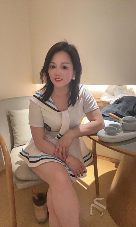 宝安大波小骚妇
