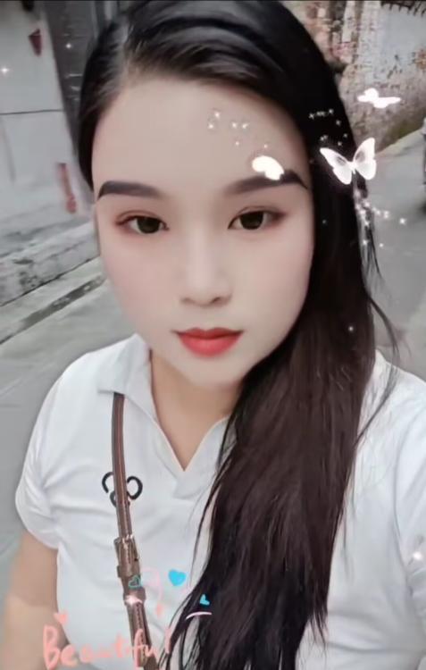 广州大屁股骚妹