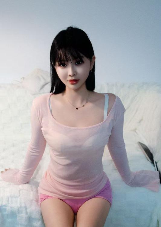 前凸后翘曦瑶老师