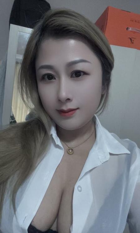 七宝服务型少妇