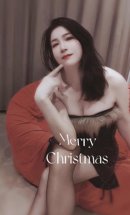 体验少数民族风情大奶