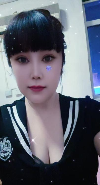 大奶熟女春节不打烊