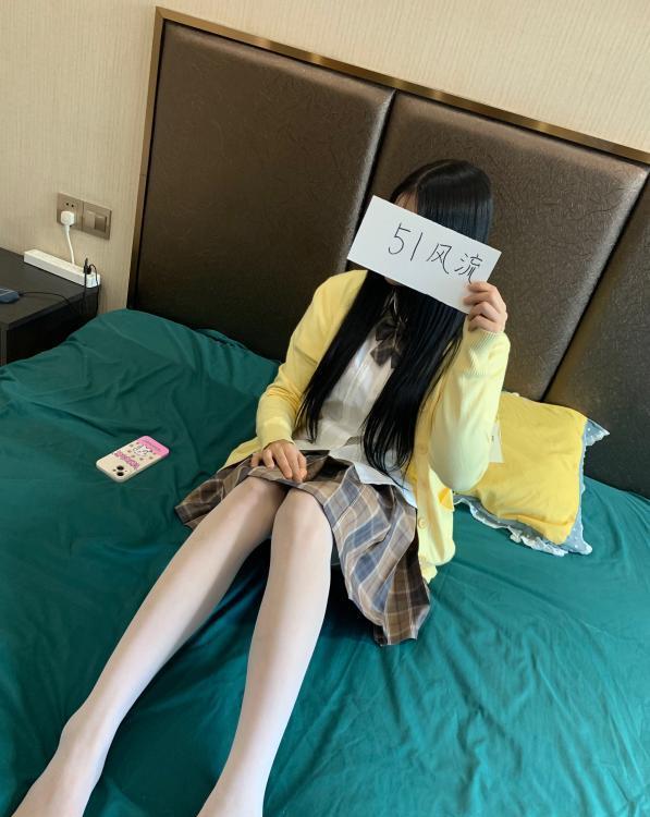 汉口的长腿甜妹糖糖