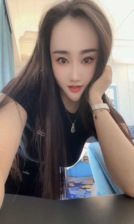 性感肤白翘臀熙若