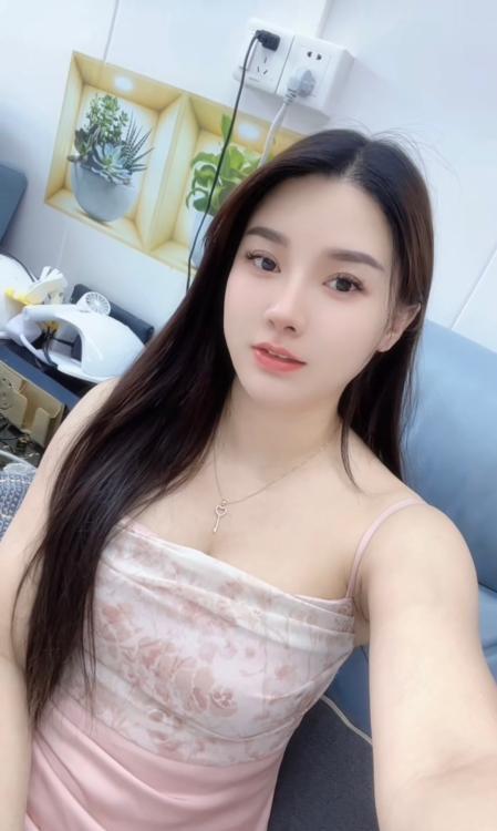 南山健身媛西宝