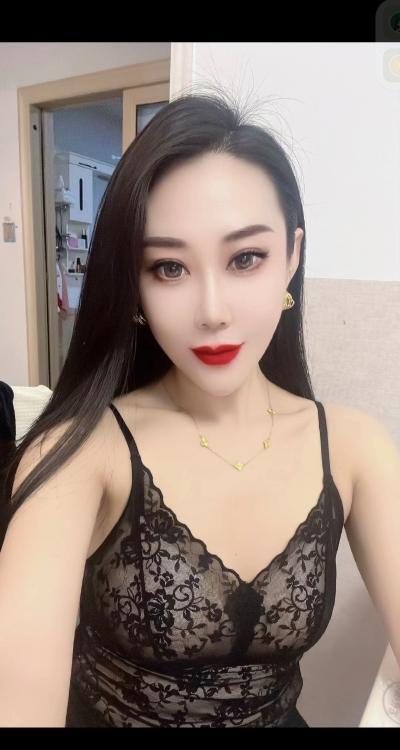 出击大高个御姐