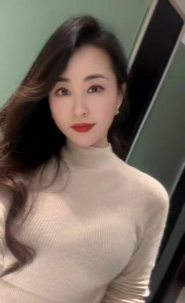 韵味十足的少妇