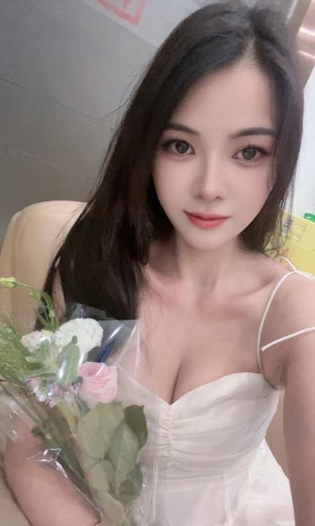 性感大长腿小姐姐