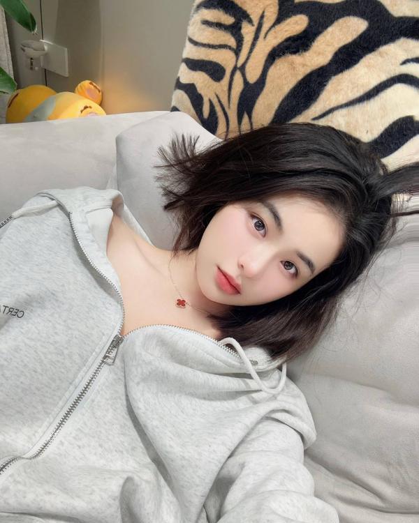 可爱性感纯欲女友