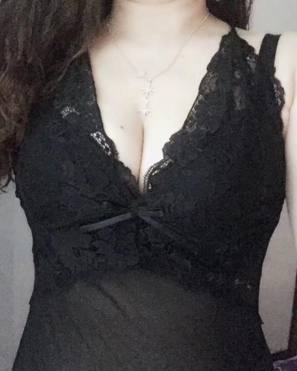 返食花果园尤物珊珊