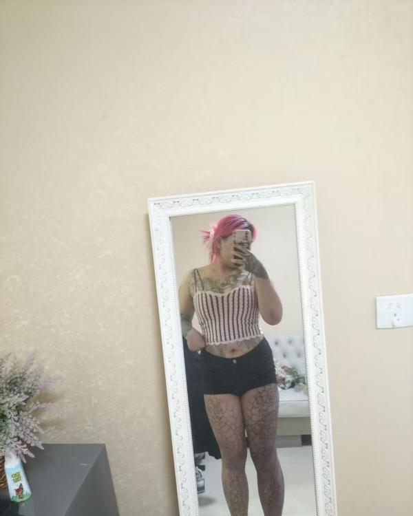 沈阳大东纹身小美女