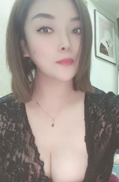 徐汇三通小姐姐