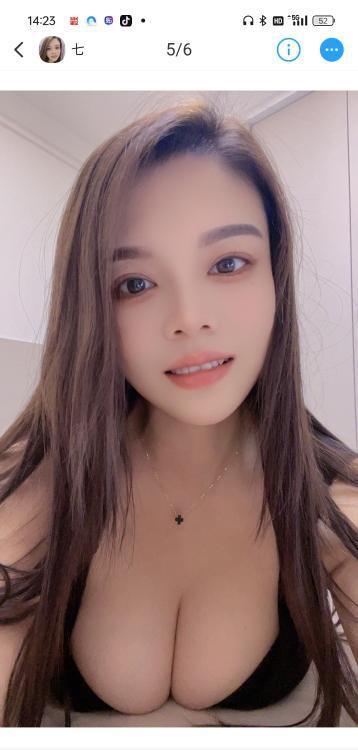 体验丰乳肥臀小七