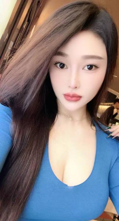 惠城风骚大奶御姐