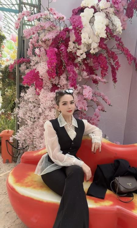 风骚大奶马丽亚