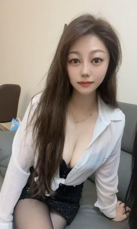 蜀山骚气冲天大奶妹