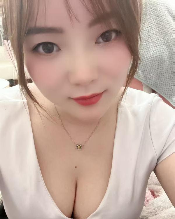 合肥大奶小蹄子