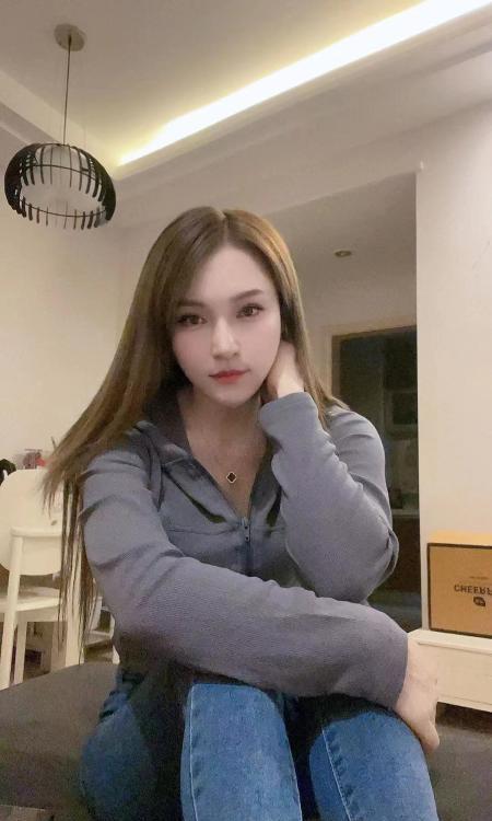 观音桥欣儿小美女