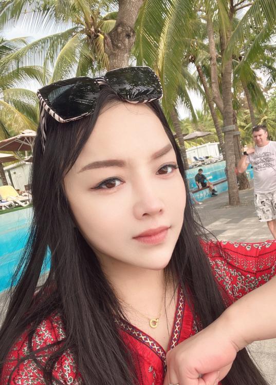 武昌大奶小姐姐