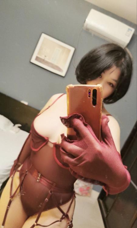 风骚丰满型妹子