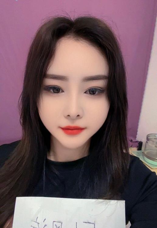 大胸服务好骚妇