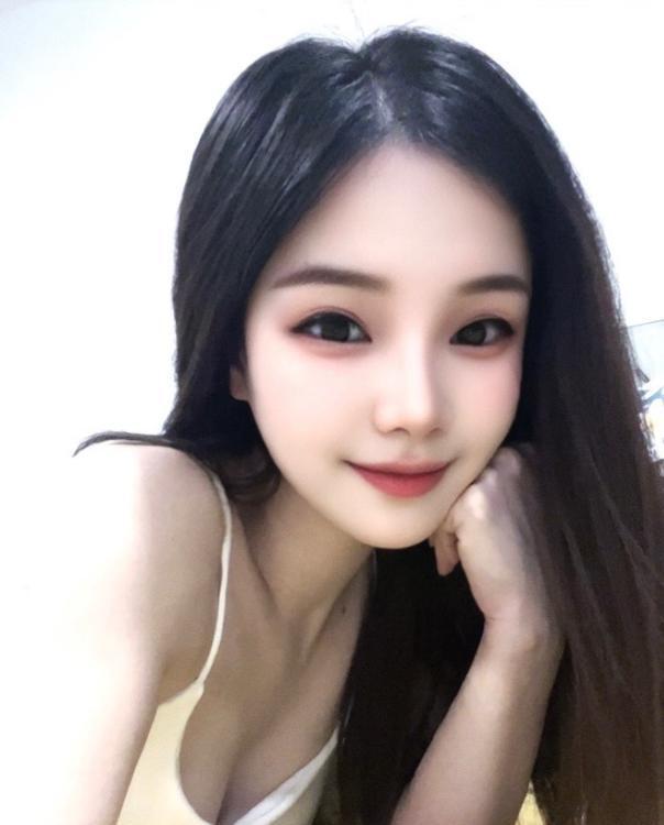 吴中可盐可甜的妹子