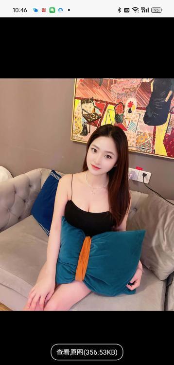 打卡服务系沈曼