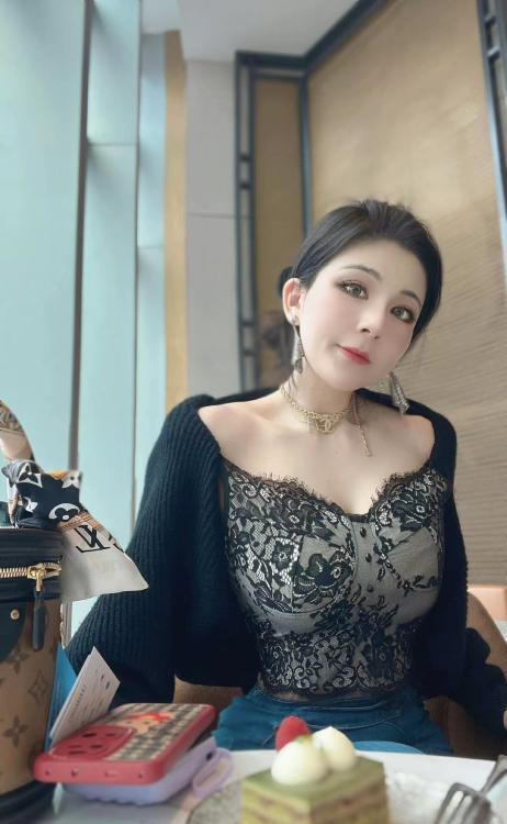 屁股大老师耐懆