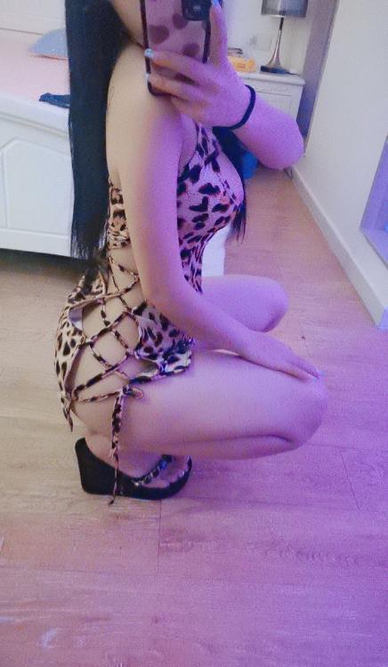 武侯风骚制服少妇雅雅