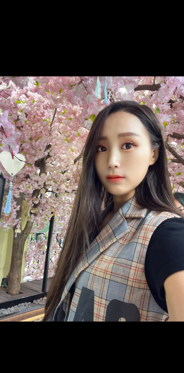 光谷世界城十月