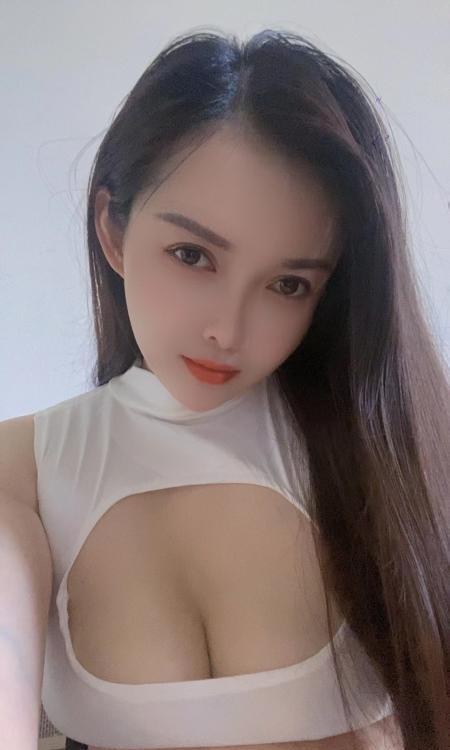 二刷妩媚大胸美娜