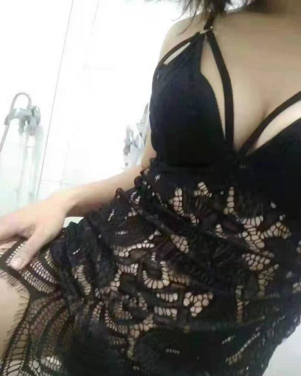 大奶肥臀活好小姐姐