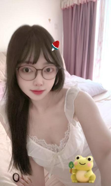 南山眼镜桃妹归来