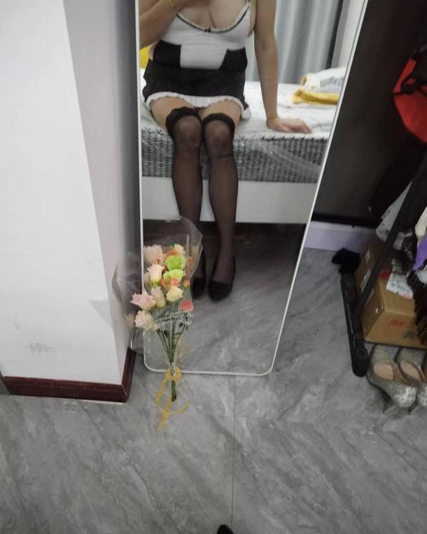 钟楼深喉技术型熟女