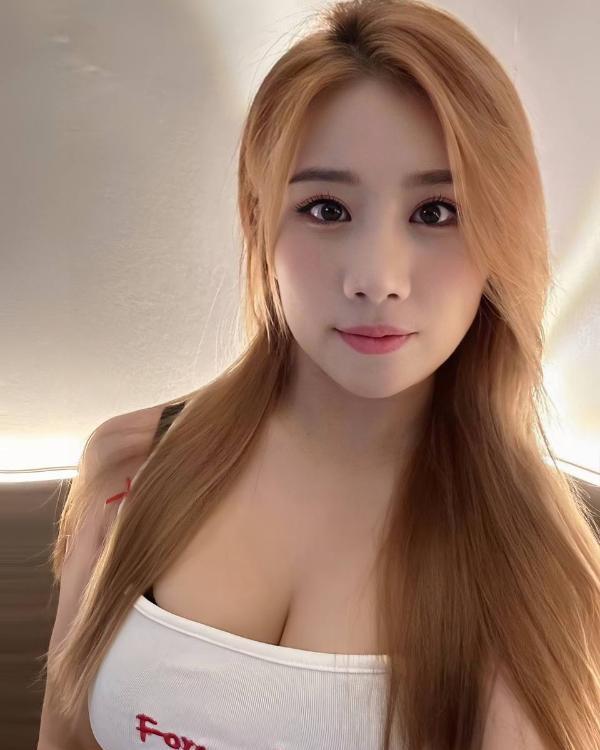 惠城丰满多汁湘菜老师