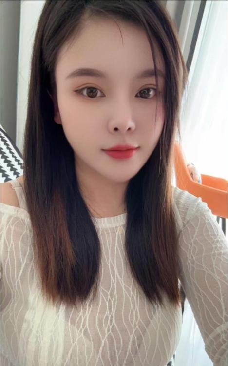 肤白大奶温柔小钰