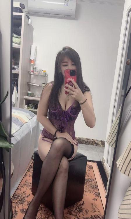 风骚黑丝长腿少妇