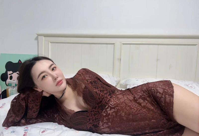 172腿模小姐姐白雪