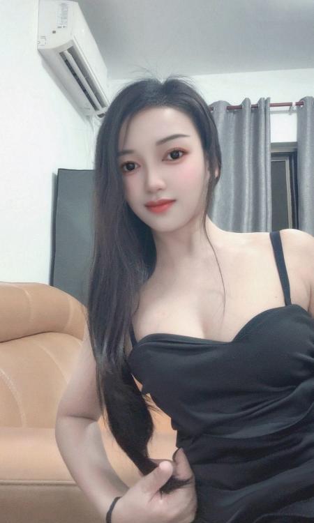 白云梅花园娇娇