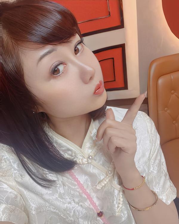 龙华大屁股半夏