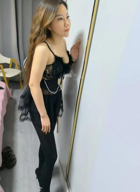 杭州下沙丰满少妇