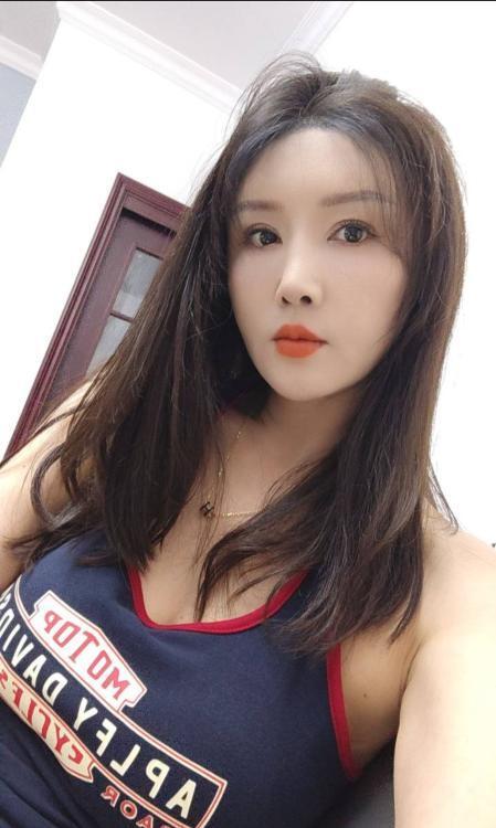 禅城大胸妹米儿